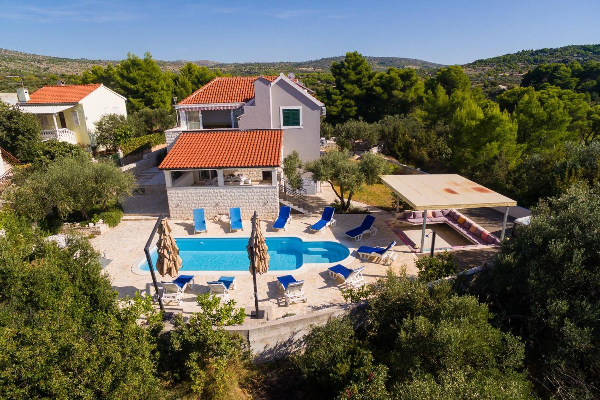 Villa Decima Milna  Bagian luar foto
