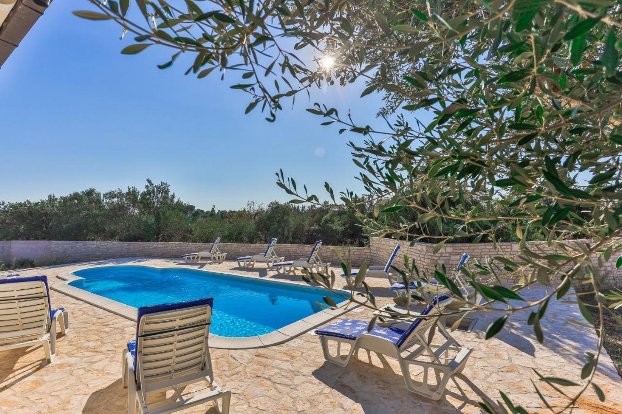 Villa Decima Milna  Bagian luar foto