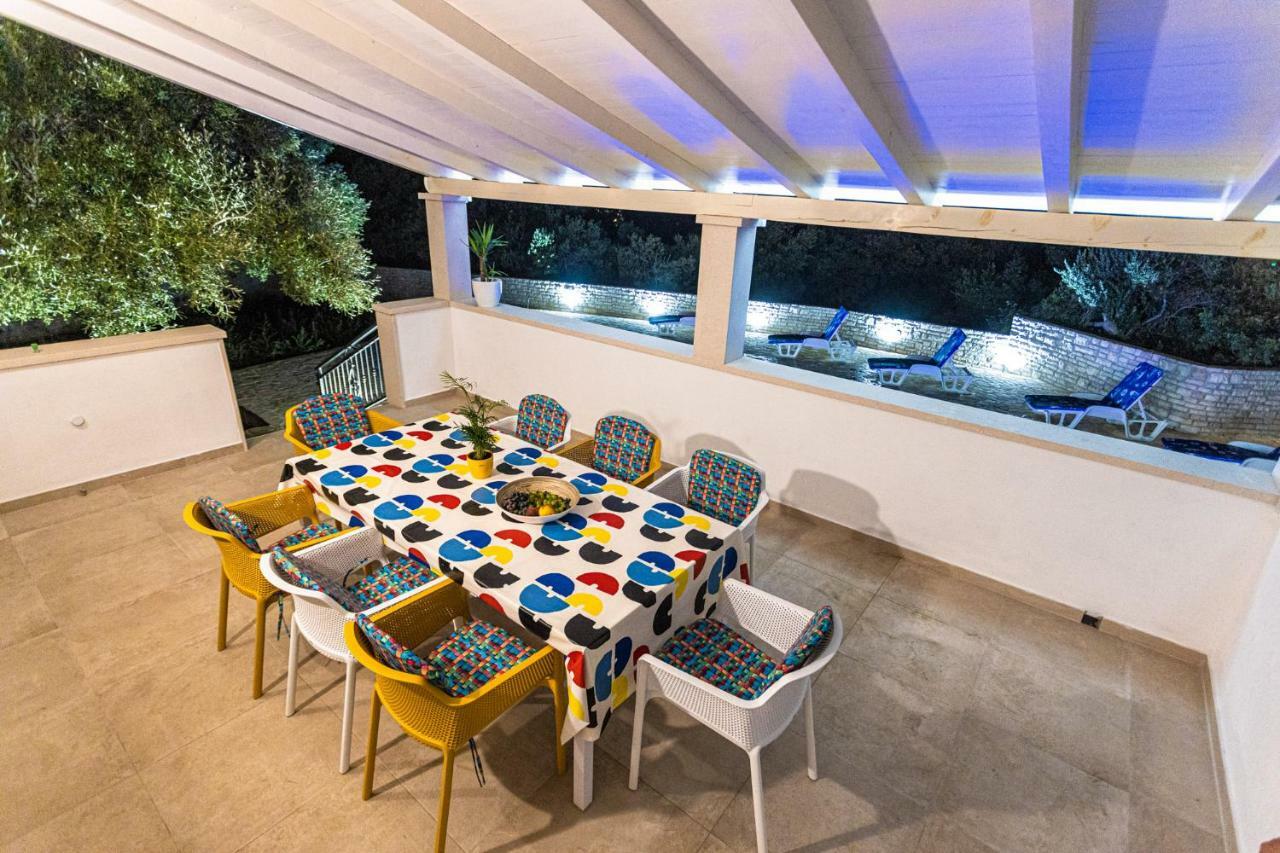Villa Decima Milna  Bagian luar foto