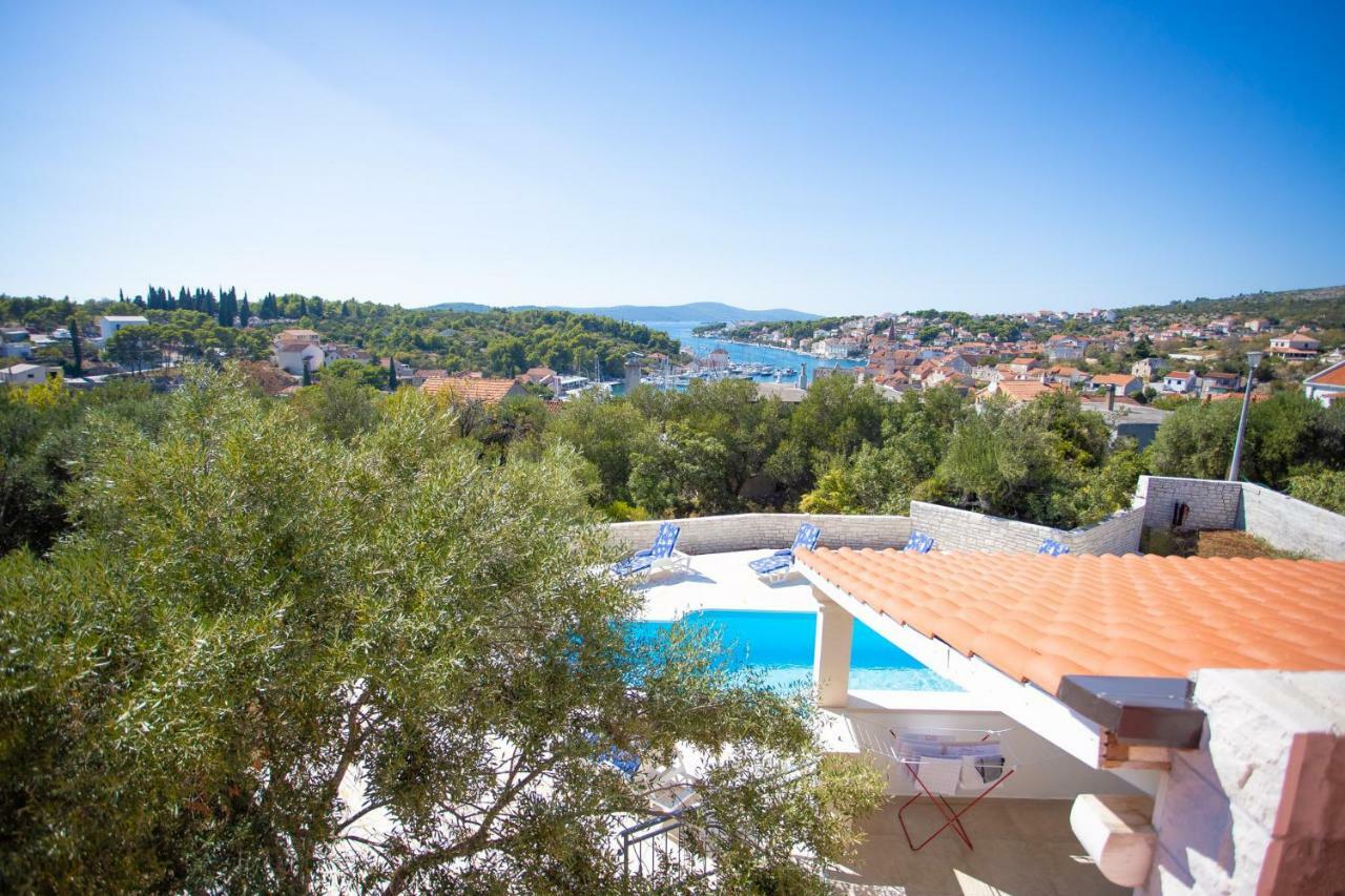 Villa Decima Milna  Bagian luar foto