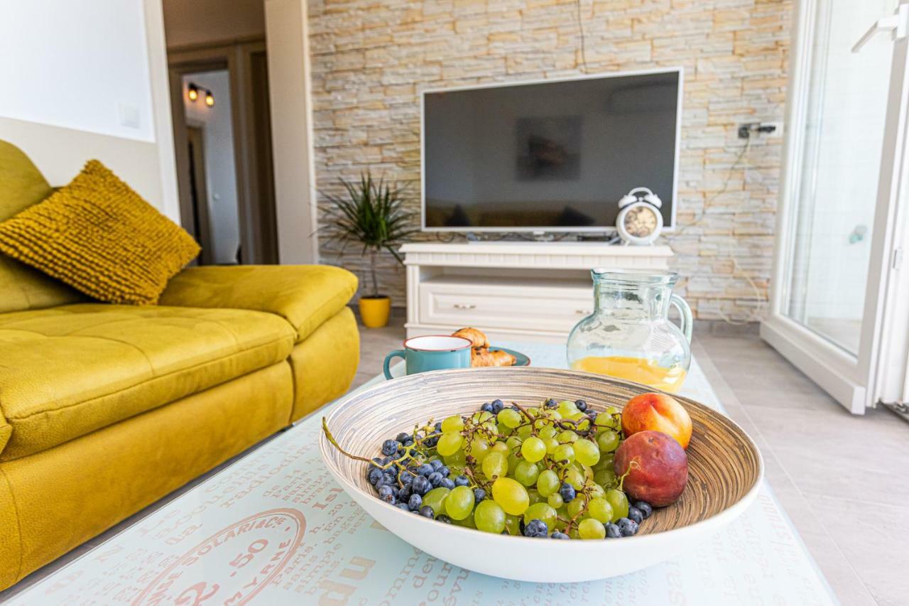 Villa Decima Milna  Bagian luar foto